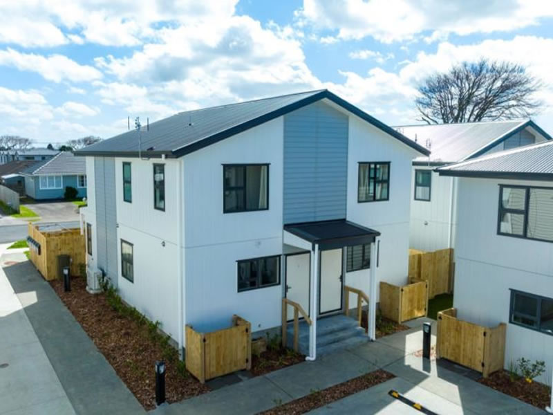 2 Standalone Homes in Henderson
